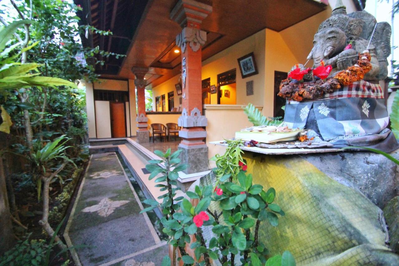 Suwar Bungalows Ubud  Exterior photo